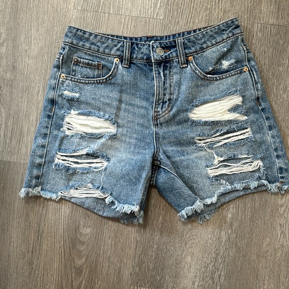 Wild Fable High Waist Distressed Denim Jean Shorts Size 0 - Picture 1 of 6